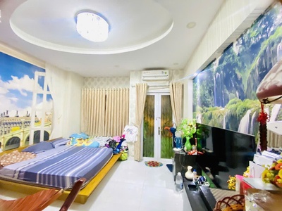 Bán nhà mặt tiền tân phước q10, 5 tầng, 240m2 dtsd ngang 6m, dòng tiền 300tr/năm, giá 19 tỷ tl 3