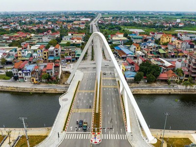 Lô đất siêu phẩm ngay cầu bông lau   mặt đường lê thái tổ tại tp hoa lư, ninh bình 1