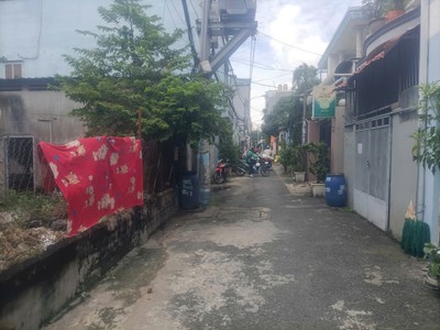 Đất đẹp- giá tốt cần bán nhanh 1 hoặc 2 lô đất- giảm ngay 100 tr cho khách mua 2 lô tại tp thủ đức 4