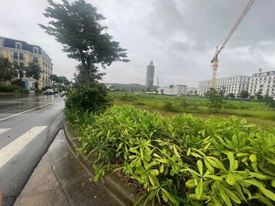Cơ hội vàng đầu tư   bán lô đất hơn 4.000m2, vị trí trung tâm hạ long 0