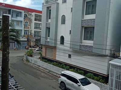Cho thuê nhà 3 tầng khang trang   kdc long thịnh, phú thứ, cái răng, cần thơ 1