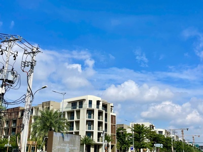 Nhà 4 tầng, hẻm 1 xẹt đỗ xuân hợp, dòng tiền ổn định 10 triệu/tháng, chưa tới 4 tỷ. 3