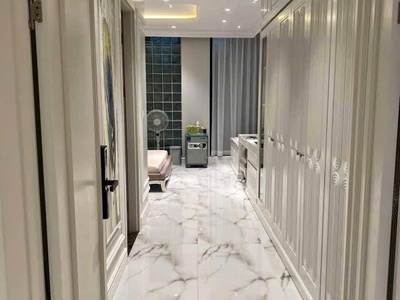 Phố vip tăng thiết giáp- dt 45m2 x 7 tầng thang máy- ô tô vào nhà- mới tinh- 10m mặt phố 3