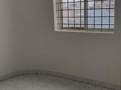 Căn hộ chung cư số 675 nguyễn kiệm dt 42m2 1 pn 1pk thang máy tầng 5, mg 1 2