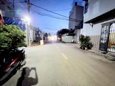  căn nhà bình tân giá nhỉnh 2 tỷ : hẻm xe tải, vừa ở vừa kinh doanh cực đỉnh    2