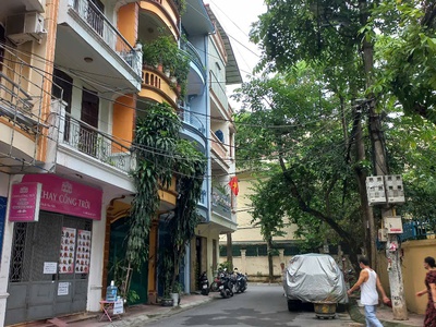 Bán nhanh nhà khuất duy tiến thanh xuân, 51m2 5t  oto tránh, vỉa hè kinh doanh, 21.x tỷ 0