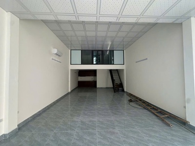 Bán nhà 84m2 mặt đường bờ kênh hà huy tập   đối diện công viên 3
