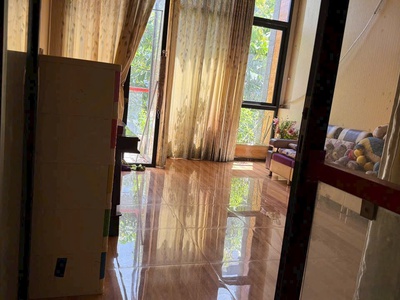 Bán nhà 1 trệt 1 lầu khu Chợ Chùa Bến Tre.Có sẵn nội thất và sổ hồng riêng 3