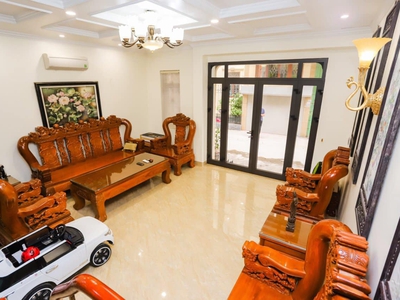 Bán nhà Khuất Duy Tiến, mặt ngõ kinh doanh ô tô tránh, vị trí kim cương siêu hiếm, 42m2, hơn 16 tỷ 0