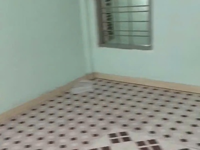Phòng 80m2 mặt tiền Lê Thị Bạch Cát, Q.11  giá 2 triệu 500 và 6 triệu 4