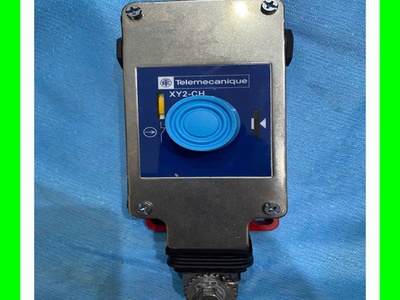 Công Tắc Dây An Toàn XY2CH13250 3