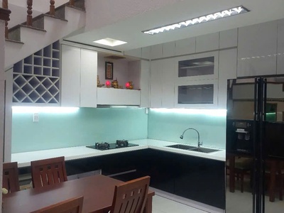  Nhà 4 tầng Kiệt hơn 4m Nguyễn Văn Linh - Trung tâm Hải Châu - Cách đường chính 15m  1