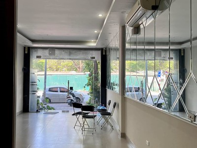 Bán nhà mặt phố Trung Phụng, Đống Đa 7 tầng 57m2 giá 42.8 tỷ 0