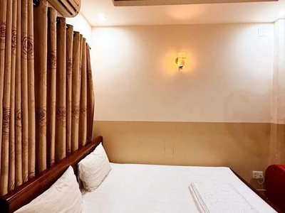 Tân bình   mặt tiền kinh doanh bàu cát   5 tầng thang máy   thu nhập 850tr/năm   giá 26.5 3