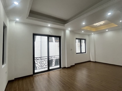 Duy nhất phân lô thang máy - view hồ tây- sang trọng - đi bộ đến hồ 7 tầng   42.3m2   15.5 tỷ 3