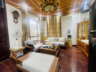 Nguyễn du 150m ô tô đỗ cửa, kinh doanh, nhà đẹp ở luôn, chỉ 4.x tỷ 2