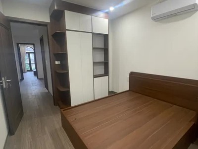 Nhaf đẹp dân xây full nội thất gần ô tô 10m trung tâm phố ngọc thụy 42m2 x 4 tầng 9 tỷ long biên hà 1