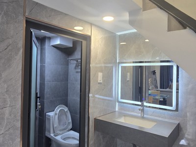  nhà 3 tầng mới đẹp - trung tâm tân bình 4