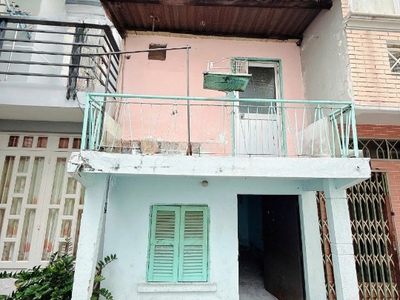 Nhà 2 tầng hẻm thông hưng phú p. chánh hưng. giá 3.4 tỷ tl 3