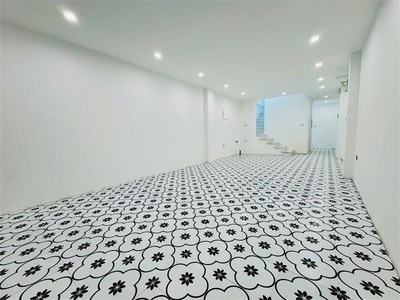 Bán nhà tây thăng long 44m2, 5 tầng, ô tô đỗ cửa, khu an sinh đỉnh, 7 tỷ 2