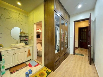 Phân lô - oto tránh - vỉa hè - gara oto - nhà đẹp - nội thất xịn sò - khu vip hai bà trưng 4
