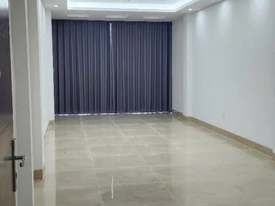 Giảm sốc 2.5 tỷ  mp nguyễn xiển 75m x 8t tm, sổ 50m, chỉ 35.5 tỷ. full pccc 4