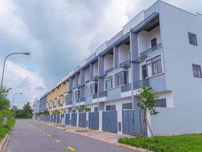Nhà phố liền kề sổ riêng   vị trí không thể đẹp hơn 0