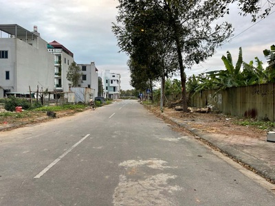 Bán đất thuận thành, bắc ninh. 78m2   mt 5,4m   2,8 tỷ. 2 mặt thoáng, ô tô vào. 1