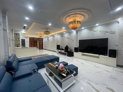 Bán nhà gara 2 ô tô, phố nguyễn văn linh, 98m2 7t, mt 5,1m, hàng xóm vinhomes. nhỉnh 2x tỷ 1