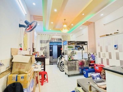Chdv gần đh công thương   6pn   hxh   4 tầng dngf tiền 22tr tầm 6.x 3