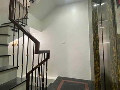 Bán nhà hoàng quốc việt, cầu giấy - 40/45m x 6t thang máy - ô tô - kinh doanh- giá 18.5 tỷ 2