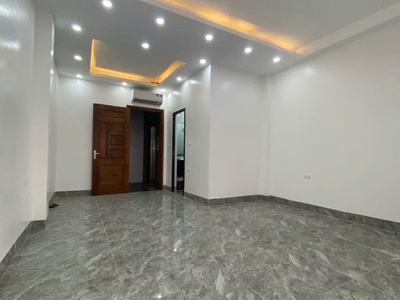 Bán nhà hoàng quốc việt, cầu giấy - 40/45m x 6t thang máy - ô tô - kinh doanh- giá 18.5 tỷ 1