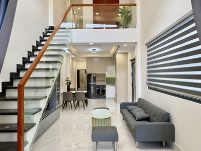 Bán nhà mặt phố mới vào ở ngay 60m2 3 pn dương bá trạc ô tô tránh 0