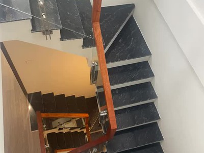 Nhaf đẹp dân xây full nội thất gần ô tô 10m trung tâm phố ngọc thụy 42m2 x 4 tầng 9 tỷ long biên hà 3