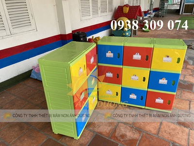 Tủ đựng cặp mầm non, tủ nhựa đựng balo mầm non chia theo ô 5