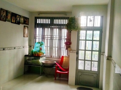 Bán tòa nhà mặt tiền đô đốc lộc, giao gò dầu, tân quý, 3,6x28m, hậu 7m, 2 tâng, 8,9 tỷ. 2