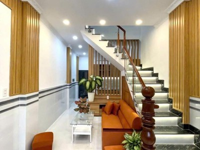 Bán nhà rẻ đẹp đường phạm thế hiển p5, q8 -  giá chỉ 4,5 tỷ 1