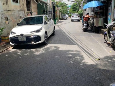 Bán nhà hxh trường chinh, phường 14, tân bình  4x25  5 tầng 2