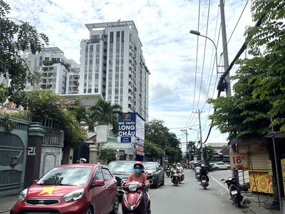 Giảm sốc 2 tỷ mặt tiền kinh doanh 240m2 6x40m dòng tiền 60 triệu/tháng ngay gigamall hiệp bình 0