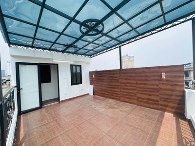 Bán nhà ngõ gốc đề 29/34m2. 7 tầng. mặt tiền 4m. giá 9.8 tỷ hoàng mai hà nội 0