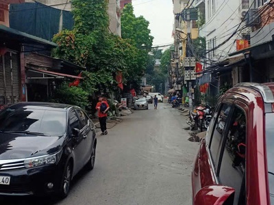 Cho thuê nhà riêng ngõ ô tô quang trung, 68m  x 2 tầng, 2pn, 2 wc, 11 triệu/tháng 1