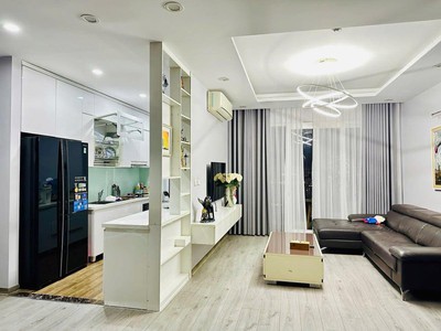 10,5 tỷ. chcc việt đức complex lê văn lương, lô góc 126m, 3 ngủ, 2wc, 2 ban công, full nội thất cao 0