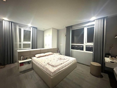 10,5 tỷ. chcc việt đức complex lê văn lương, lô góc 126m, 3 ngủ, 2wc, 2 ban công, full nội thất cao 3