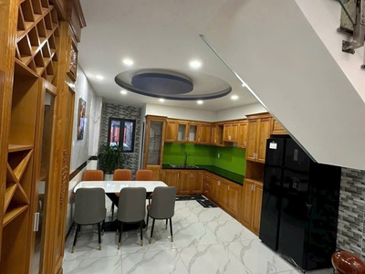 Nhà mặt tiền tl15   1 trệt 1 lửng 2 lầu sân thượng view sông chỉ 6,35 tỷ tl 2