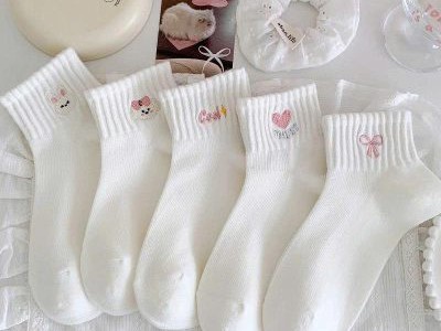Charm gắn dép Crocs nhà ZepXing   Biến đôi dép thành phong cách riêng 0