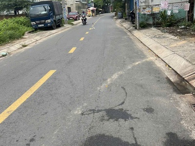 Bán 2 dãy pt kín phòng  12x50    mt nhựa đông thạnh, hóc môn 1