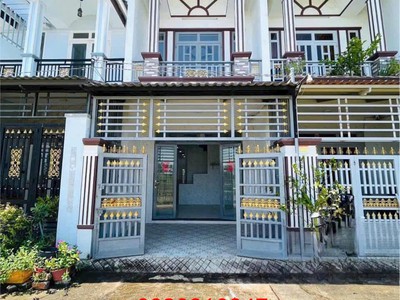 Thanh lý nhà ở xã hội 1 trệt 1 lầu giá 695tr gần cầu chợ đệm bình chánh tphcm 0