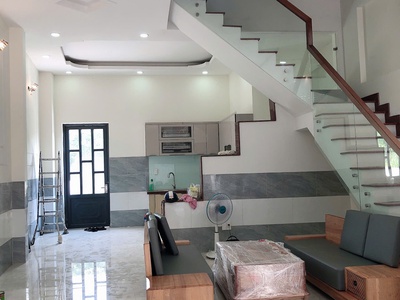 Bán nhà 3 tầng 118m2 p.biên hòa,shr đường xe tải,gần cầu hang,giá rẻ 0