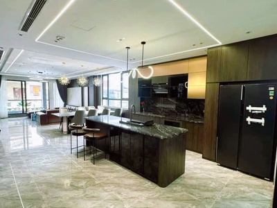 Siêu phẩm gara ô tô, thang máy ngoại giao đoàn/ xuân đỉnh- dt 60m2x 5 tầng- mặt ngõ ô tô tải- thông 2