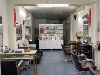 Chính chủ sang nhượng mặt bằng tiệm nail   tóc tại nha trang 1